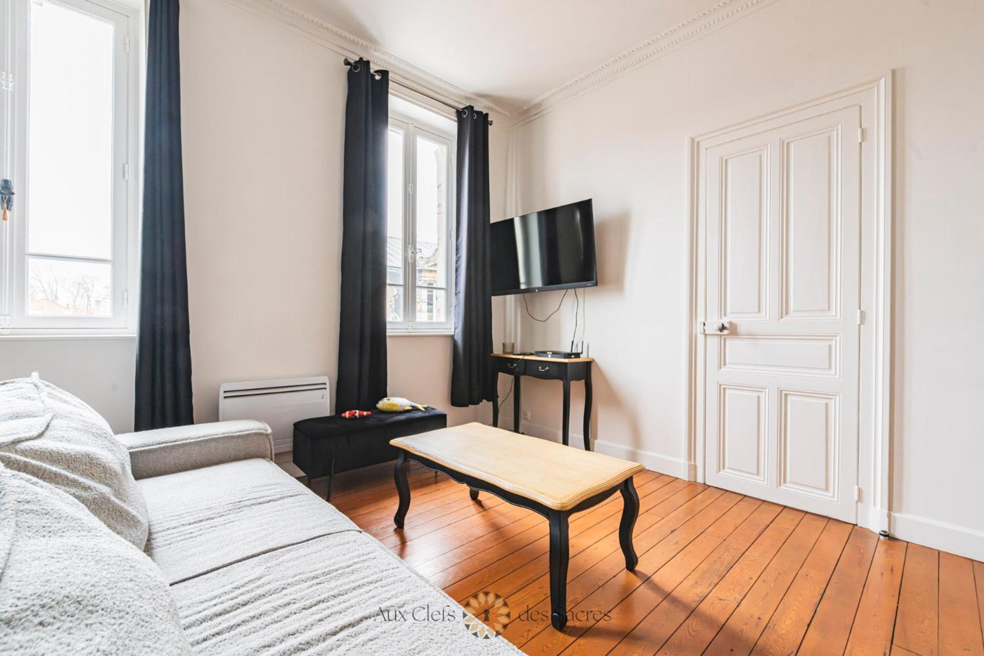 L'Hotel Des Ventes Reims Chativesle Eksteriør billede